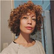 Profesora de matemática en el ciclo básico. Enseño de forma divertida y eficaz a que los niños y niñas entiendan los conceptos